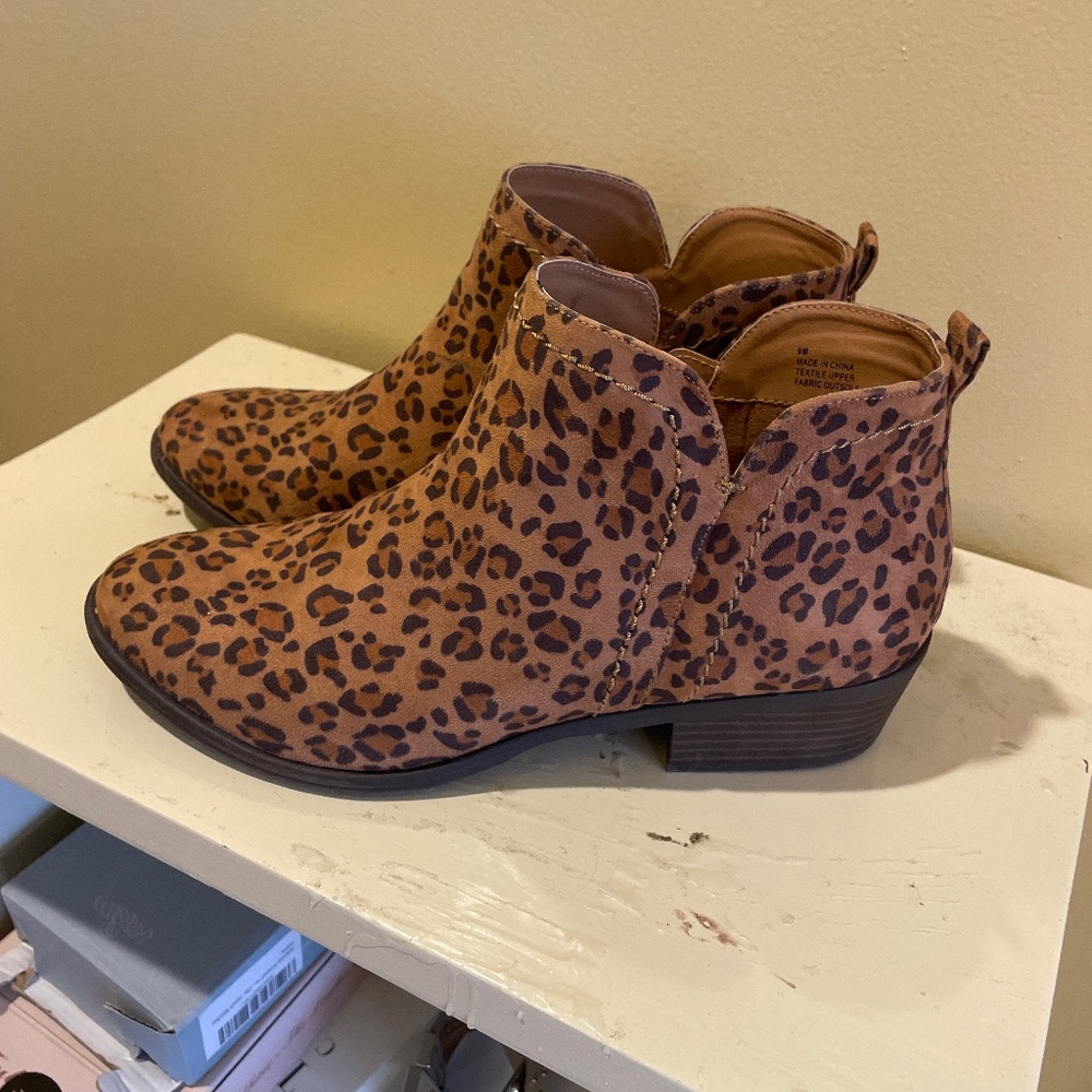 Mia booties  - leopard print